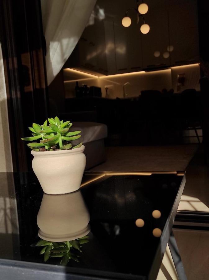 'Amaryllis Home' ,Το Σπίτι Σας ルートラキ エクステリア 写真