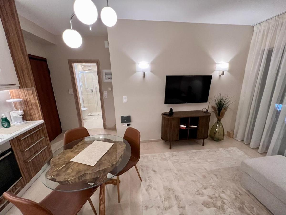 'Amaryllis Home' ,Το Σπίτι Σας ルートラキ エクステリア 写真
